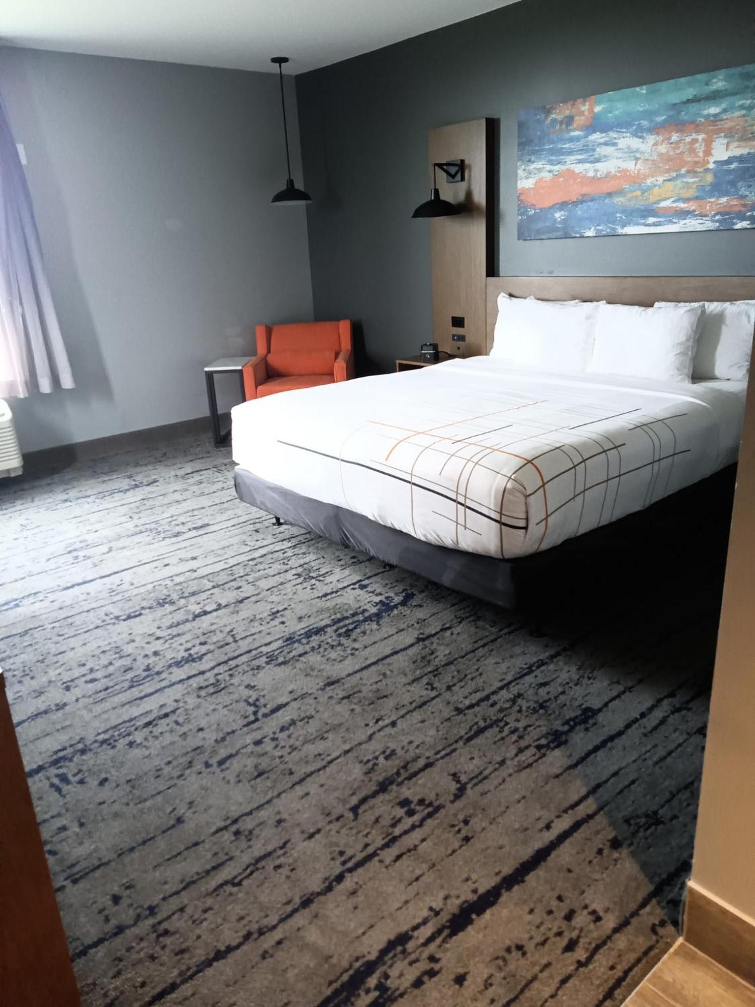 La Quinta Inn & Suites By Wyndham Bardstown Eksteriør billede